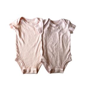Huggies Baby Girls 2- Onesies Size 3 months